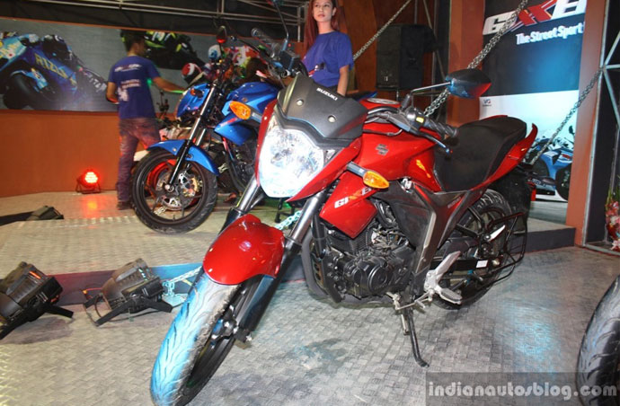 Suzuki-Gixxer-launched-in-India-2