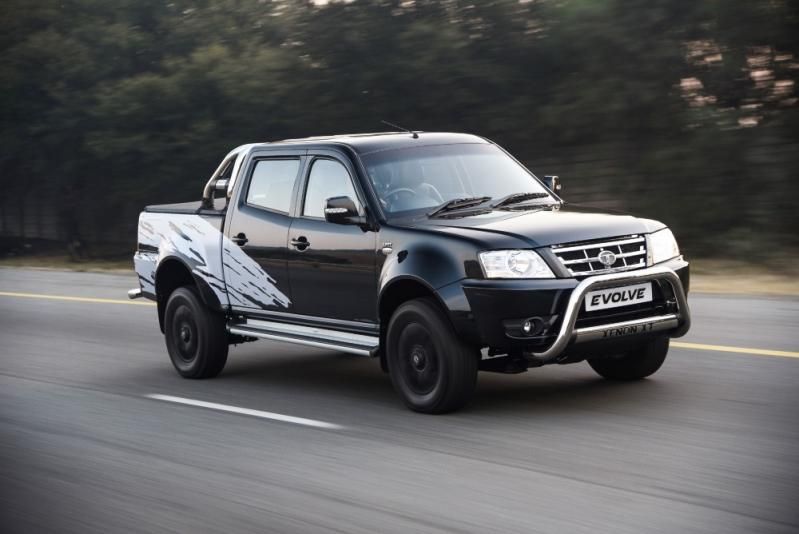 Tata Xenon Evolve Limited Edition at the Front End