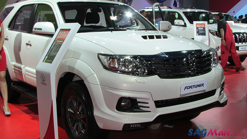 Toyota Fortuner at Auto Expo 2016