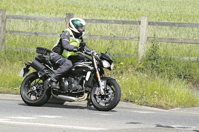 Triumph Speed Triple Spied