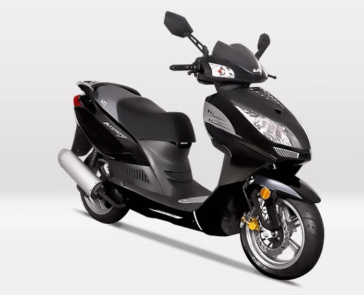 UM Matrix 150cc Scooter