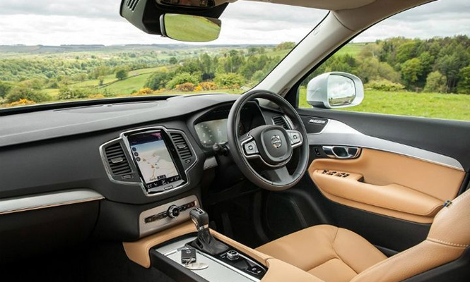 Volvo-XC-90-Interior