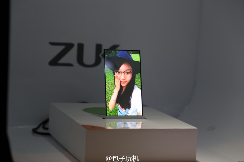 Girl display on Zuk prototype