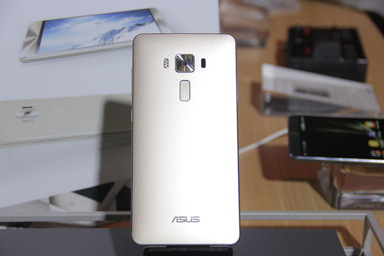 Asus ZenFone 3