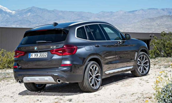 BMW X3 Back