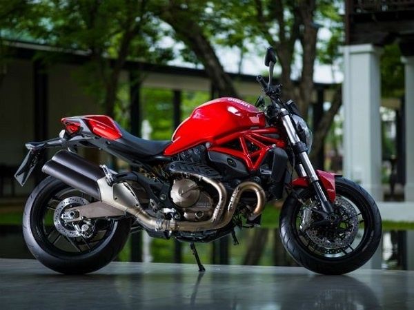 Ducati Monster 821