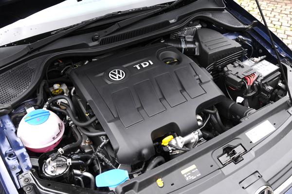 VW Vento Engine