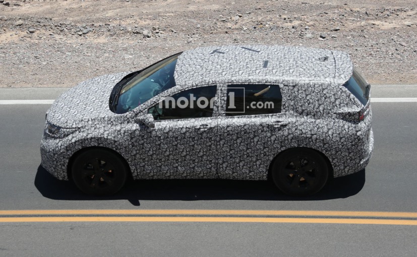 Honda CR-V Spied in Camouflaged Form