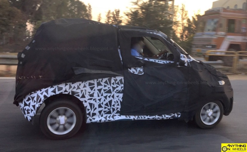 Mahindra e2o four-door spy shot side Profile