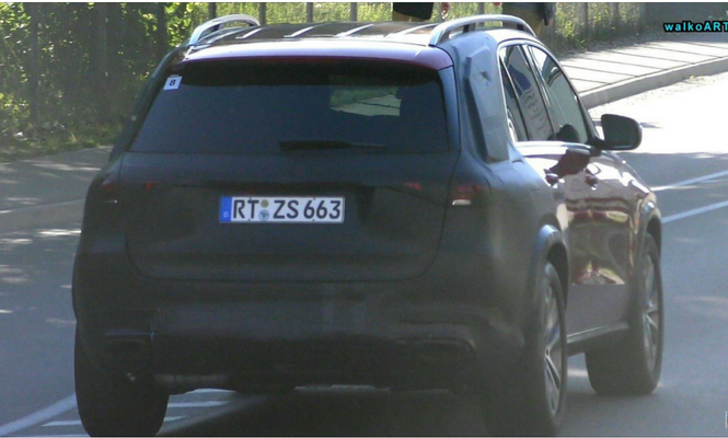 mMercedes-Benz-GLE-Back Mercedes-Benz-GLE-Back