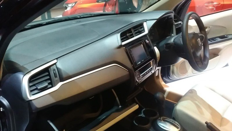 2017 Honda Mobilio Facelift Interiors