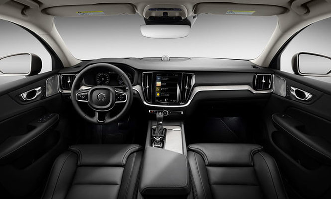 Volvo V60 Cross Country Interior