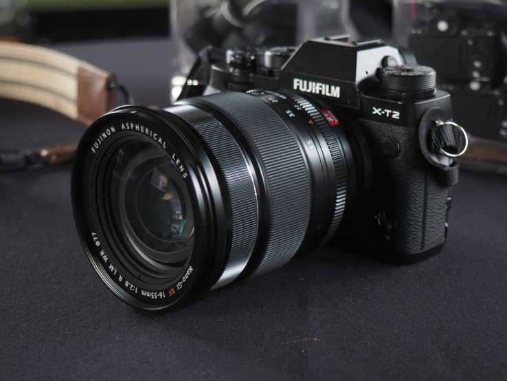 Fujifilm X-T2 Mirrorless Camera will be Shipped From September 2016