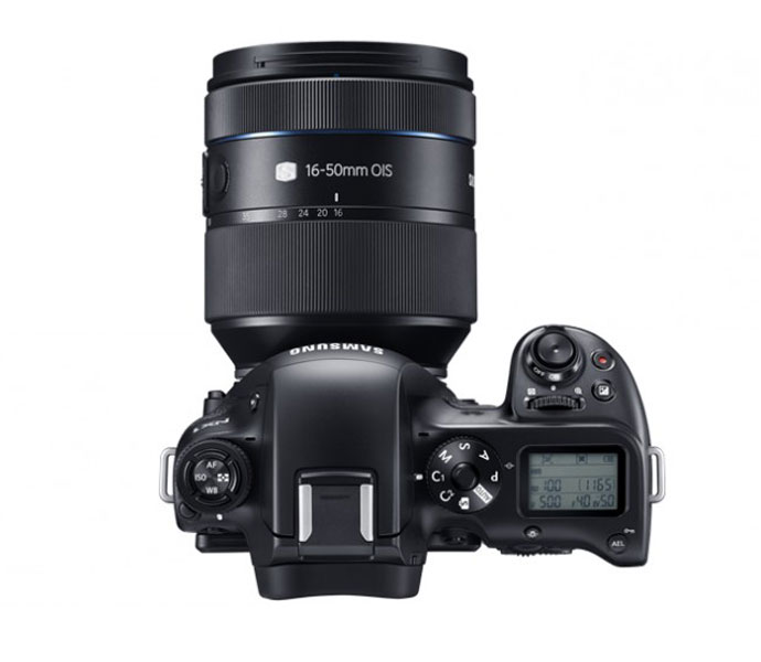 samsung-NX1-cam-and-lens-2