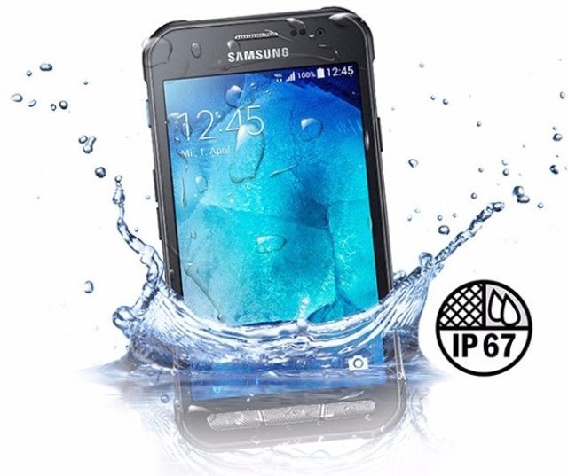 It is dustproof, shock- and water-resistant with IP67 certification