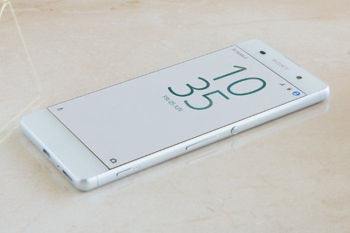 Xperia XA