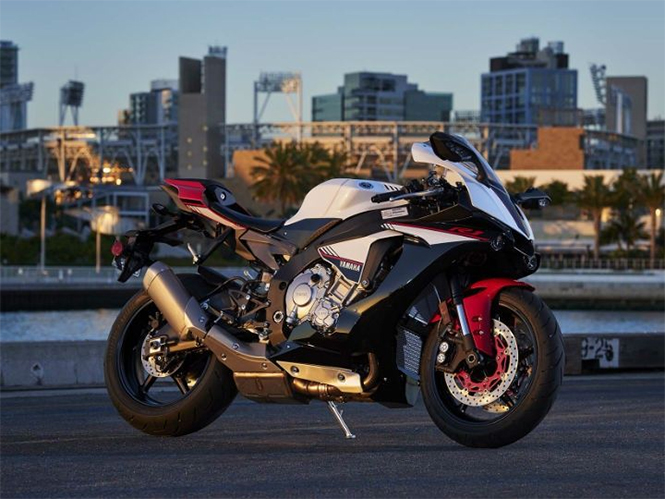 Yamaha YZF R1S