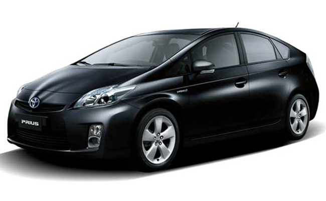 Toyota Prius In India Features Reviews Specifications SAGMart