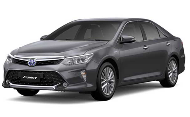 Toyota Camry in India | Features, Reviews & Specifications | SAGMart