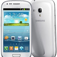 Samsung Galaxy S III mini pictures