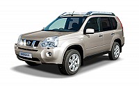 Nissan X Trail Champagne Gold pictures