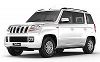 Mahindra TUV 300 T8 AMT Photo pictures