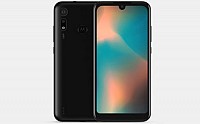 Motorola P40 Play Front pictures