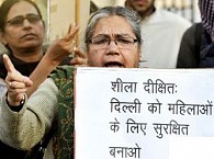 Delhi Gang Raped Case Doctor Tells the True Story of Deteriorating