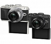 Olympus PEN E-PL7: A Gigantic Package for Selfie Lovers