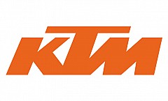 KTM RC Series or KTM Duke Series? Which one you should go for?