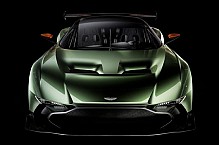 New Track Oriented Aston Martin Vulcan Finally Gets Demonstrated