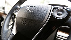 Honda Cars To Get Dual Airbags as Standard By Mid 2017