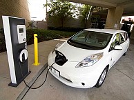 Govt May Provide Sops For Early Electric Vehicles