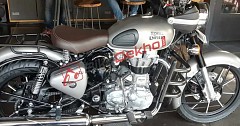 Royal Enfield Introduced New Accessories for Classic 350 and 500