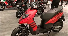 Let us Know More About Recently Launched Aprilia Storm 125 Scooter
