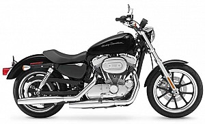 Harley Davidson Superlow Vivid Black