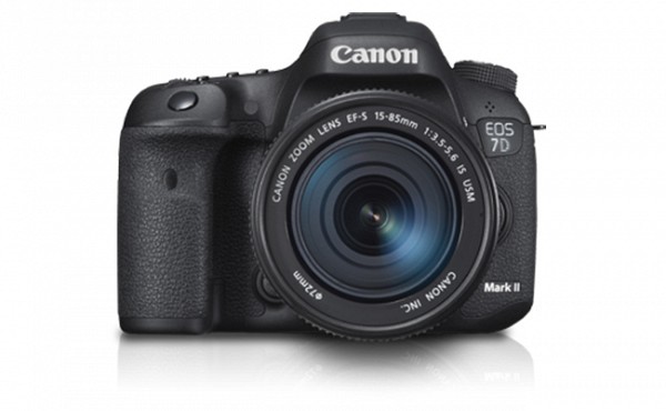 Canon EOS 7D Mark II Kit II (EF-S15-85mm IS USM)