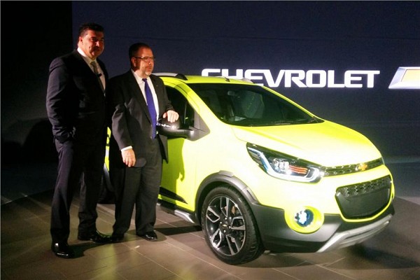 Chevrolet Beat Active Concept Unveiled at Auto Expo 2016