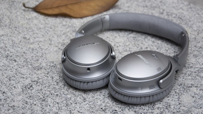  Bose Unveiled QuickComfort 35 Wireless Noise Cancelling Headphones For INR 29,363