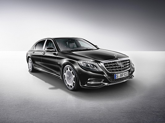Mercedes-Maybach S550 4Matic Front Fascia