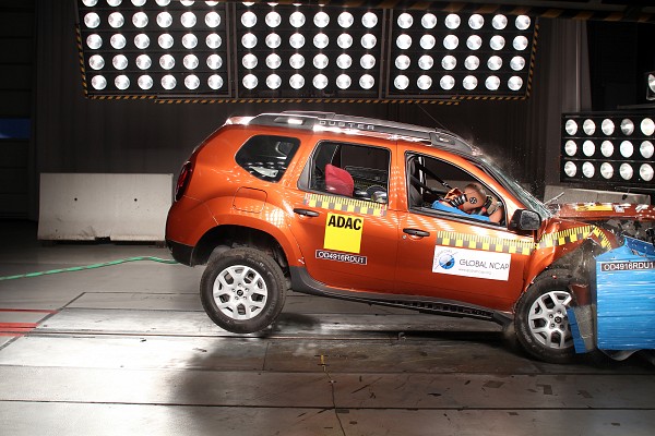 Global NCAP Crash Tests Made-in-India Renault Duster Awarded Zero Star