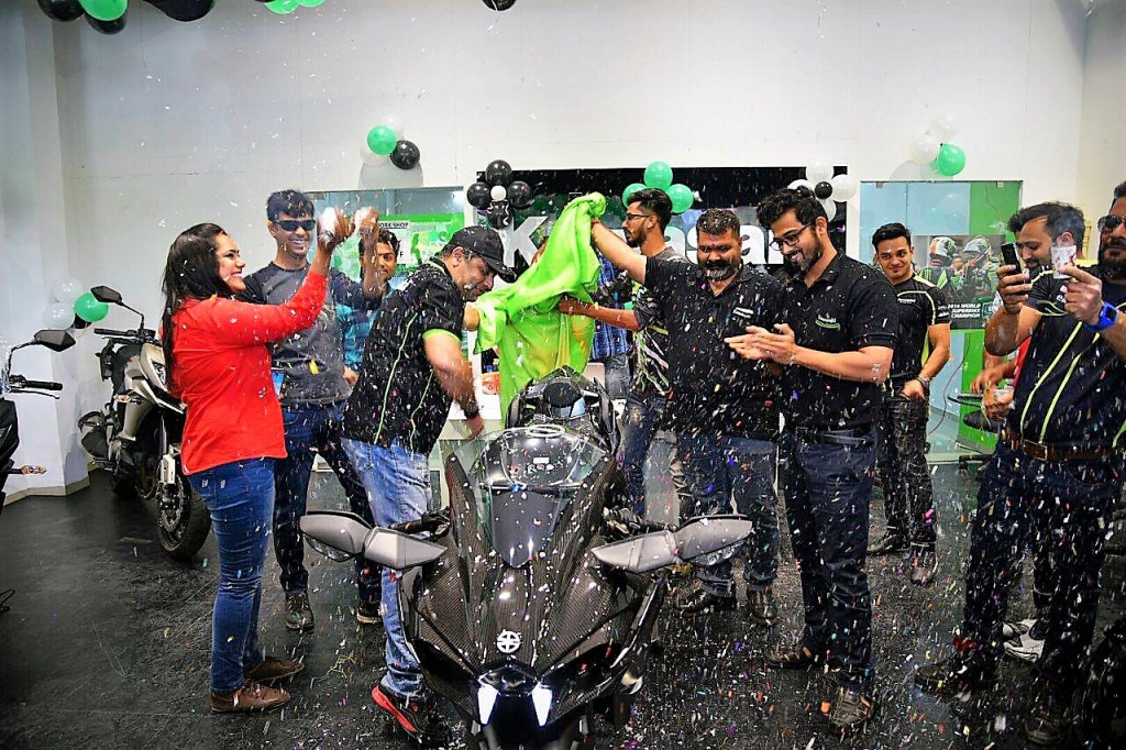 Celebration On Delivery Occasion Of India's First Kawasaki Ninja H2 Carbon At Ahmedabad Dealership