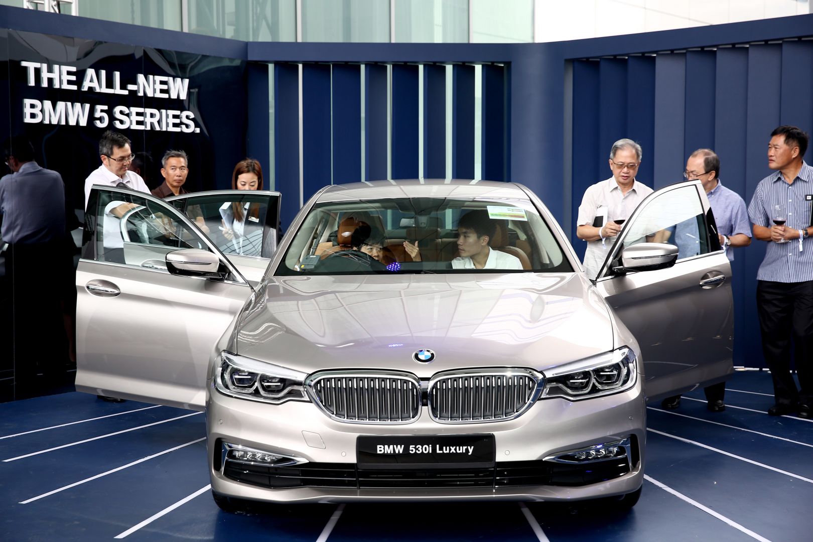 2017 BMW 5-Series Showcased India Launch on June 29