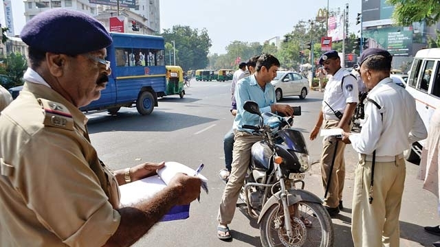 Huge fines for traffic rules violation