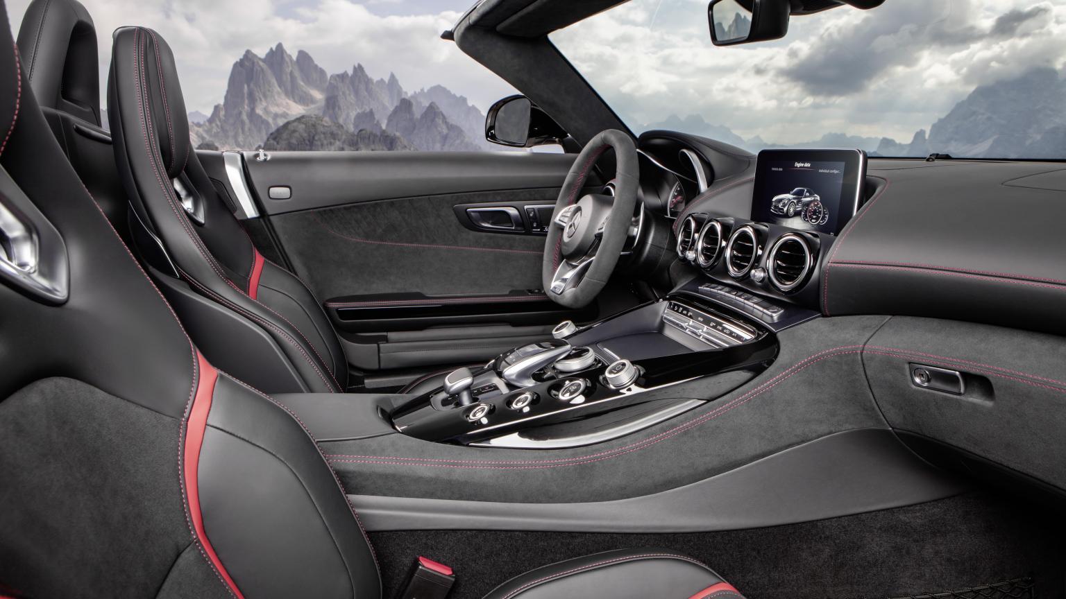 Mercedes AMG GT Roadster Interior