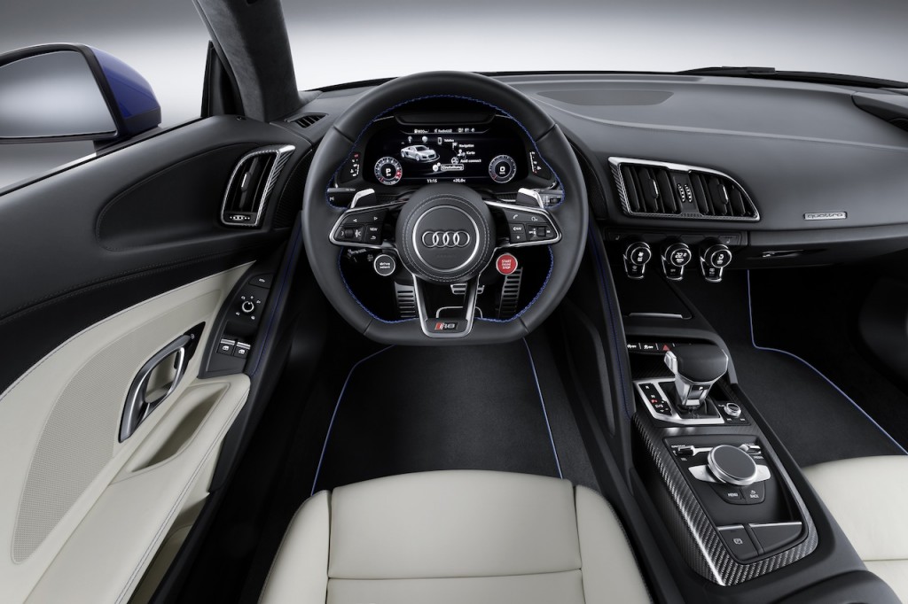 Audi R8 Interiors