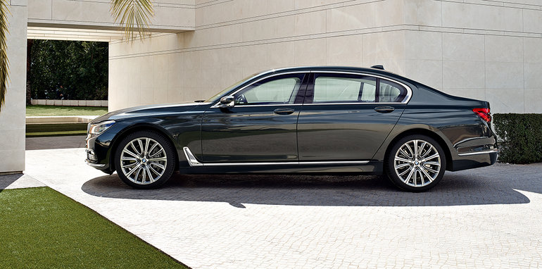 BMW 750d comes with an impressive power and torque