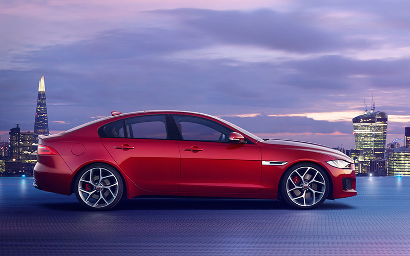 Bookings for Jaguar XE Diesel Variant Started in India Side Profile