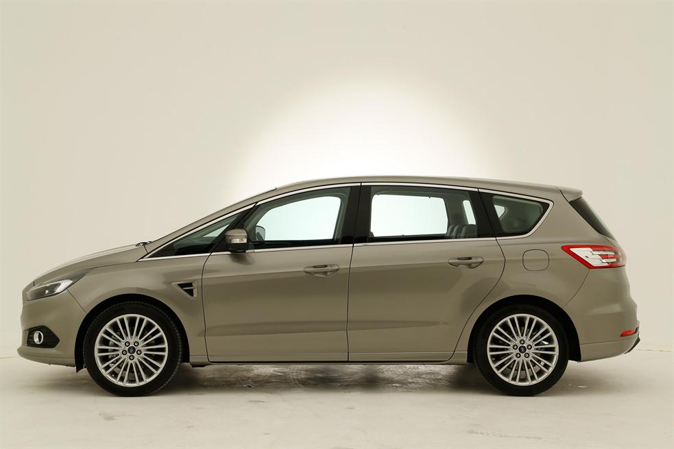 Ford S-Max Exterior