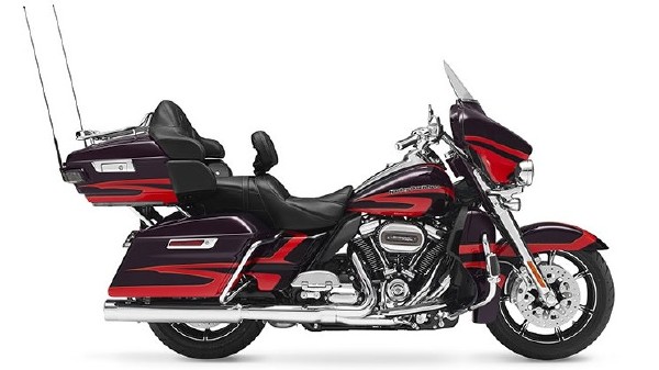 2017 Harley-Davidson CVO Limited side profile